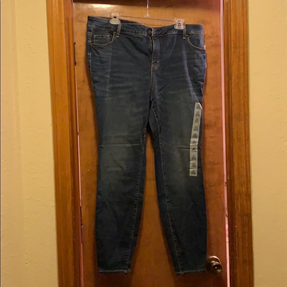 Old Navy Rockstar Super Skinny High Rise Jeans